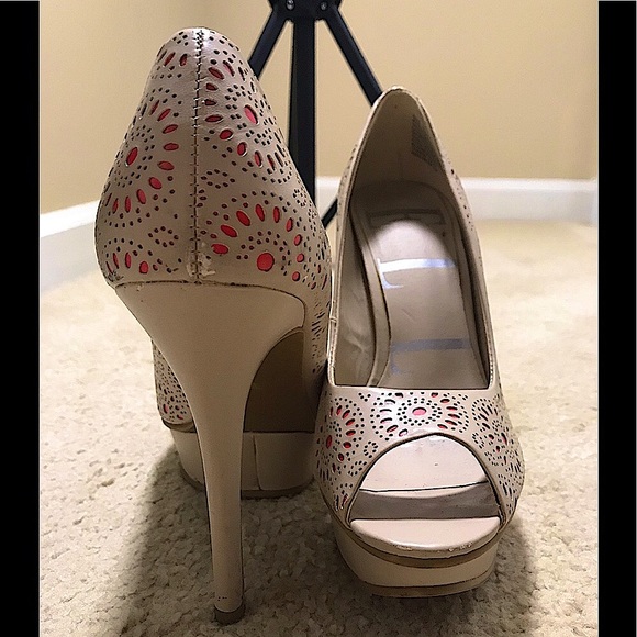 🔥ELLE EUC WORN ONCE TAN&CORAL PEEP TOE STILETTOS SUPER SEXY&STYLISH&CHIC!!! - Picture 6 of 13